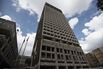 Venezuela Debt Talks Gear Up With Red Carpets, Assault Rifles