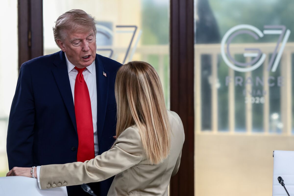 Trump and Meloni Seek to Bury the Hatchet at G7 After Pope Spat