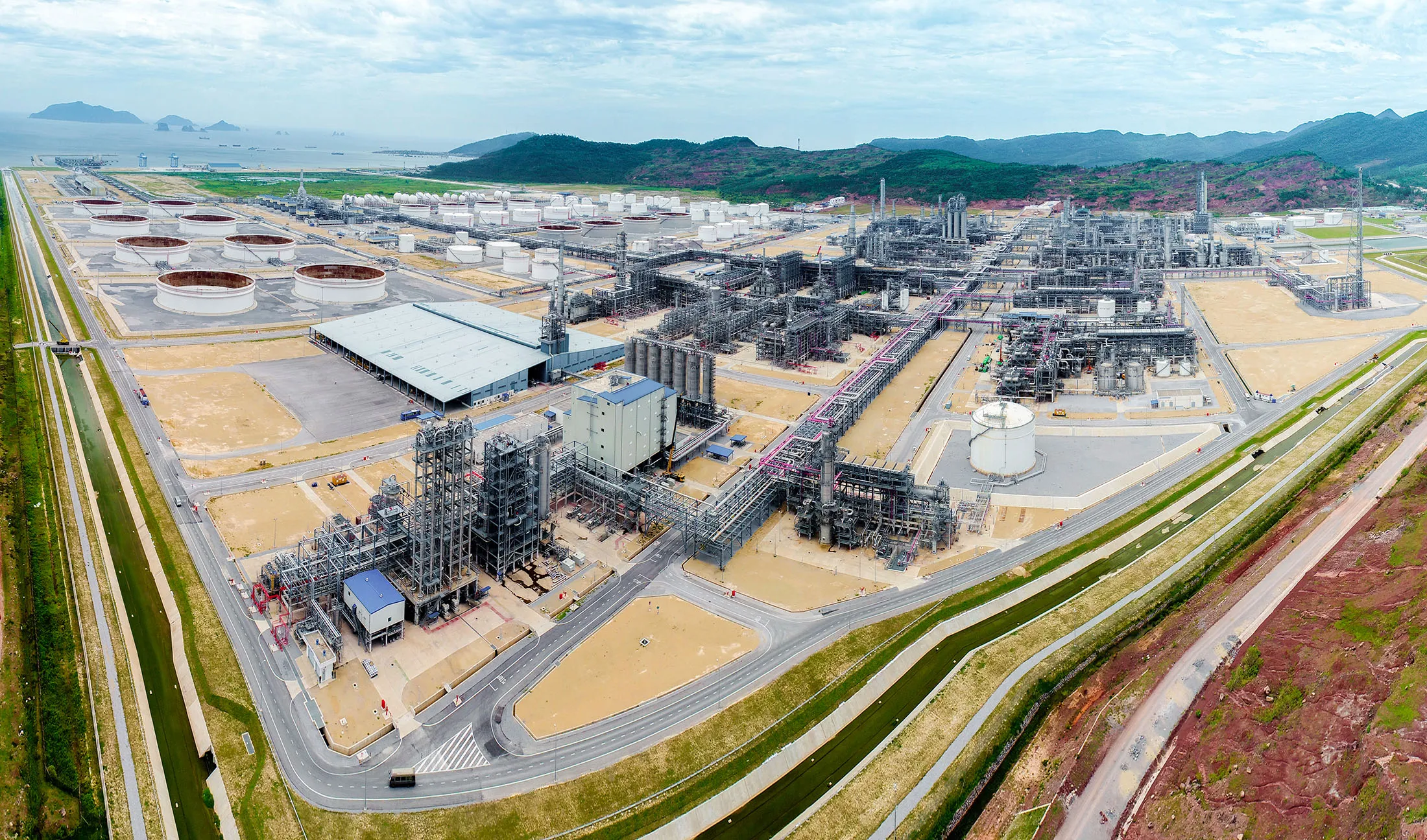 Nghi Son refinery and petrochemical plant.