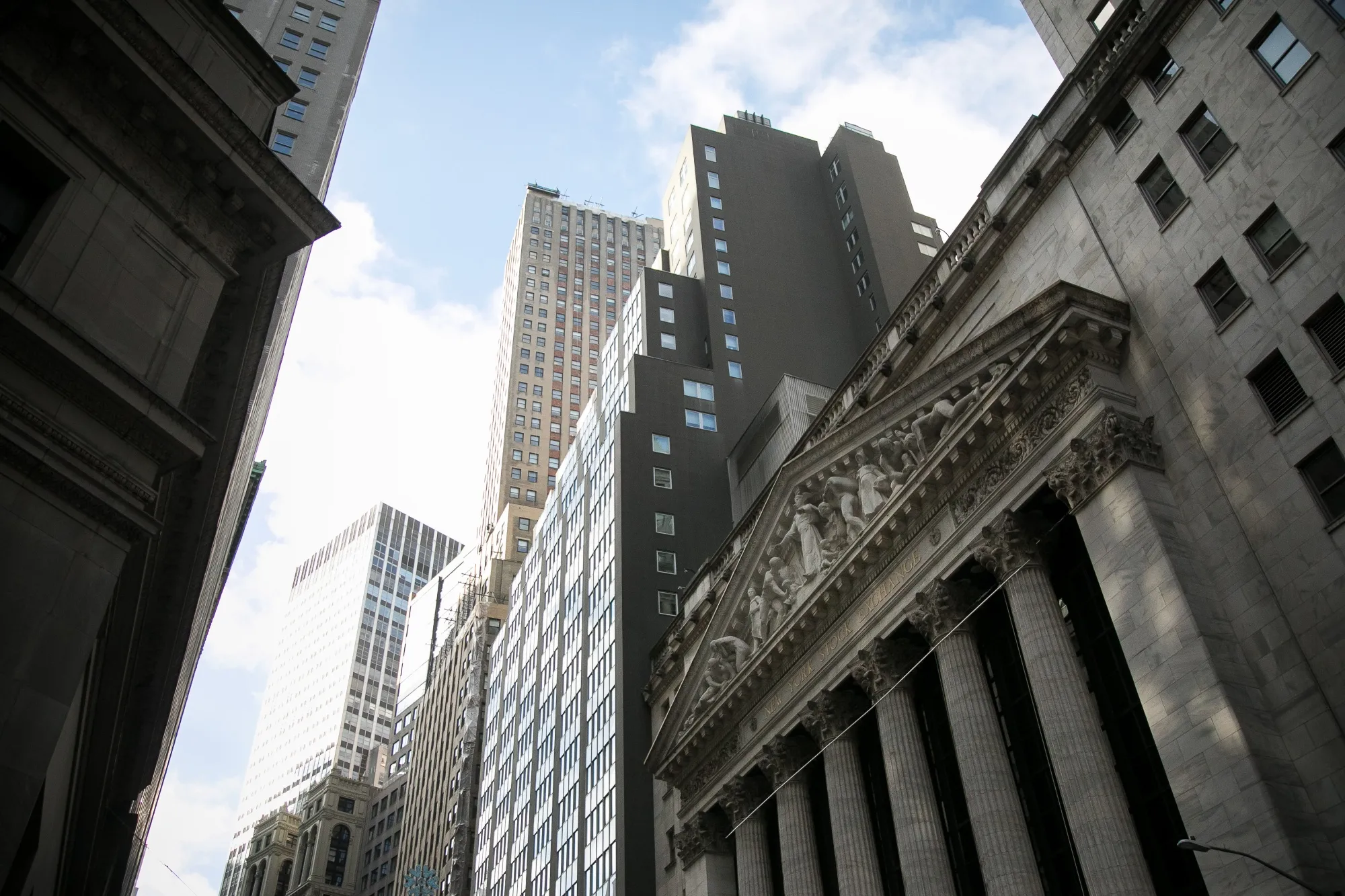 The estimate also uses daily data on the interest on reserve balances rate, as well as weekly data on commercial banks’ total assets.&nbsp;