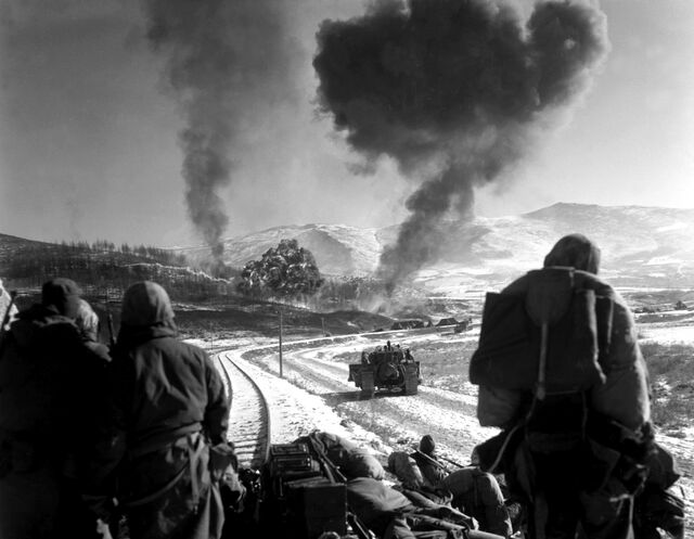 US marines at the Battle of Chosin Reservoir, December 1950.