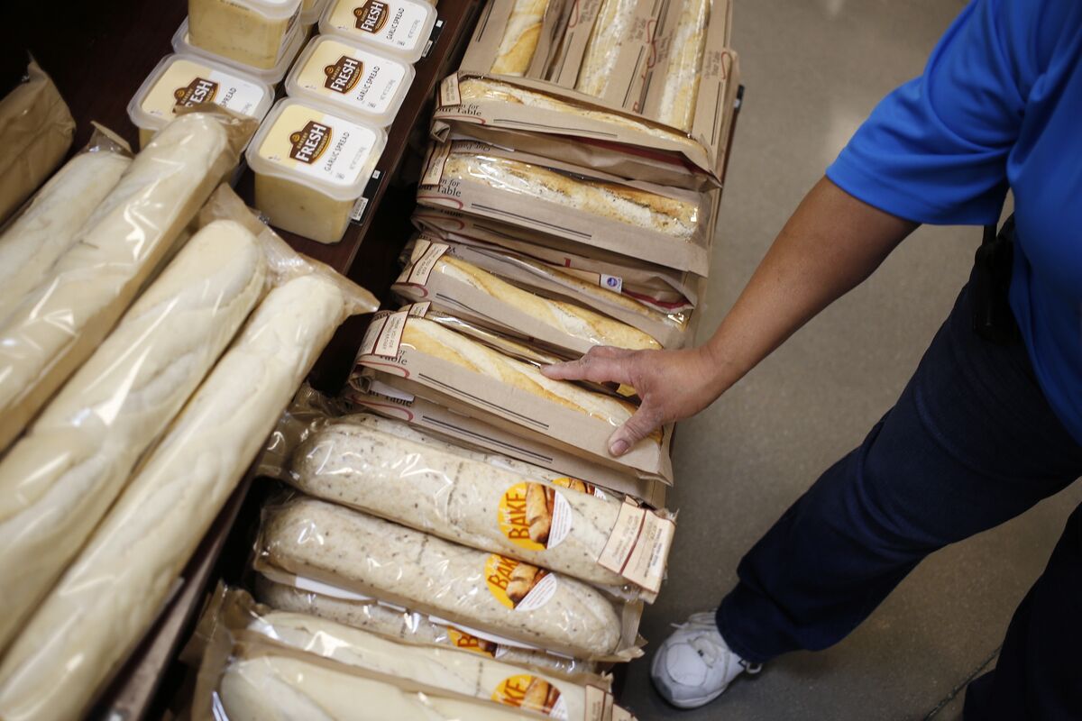 Bad News for Wheat Farmers: US Shoppers Are Buying Less Bread