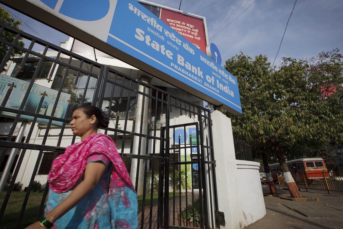 Why Indian Bank Shares Are Falling