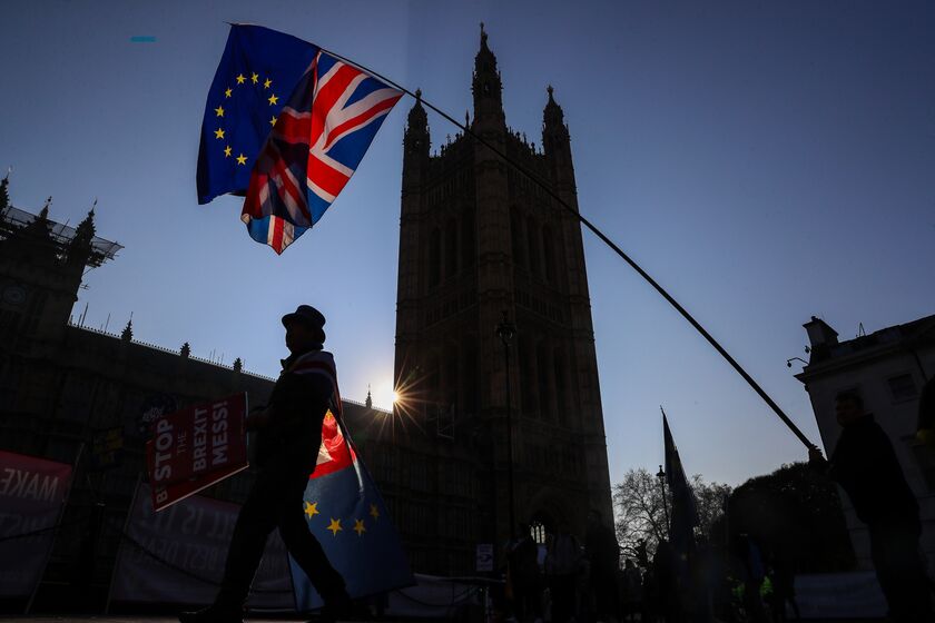 May's Brexit Plan Wrecked by Speaker in Banning Third Vote (3)