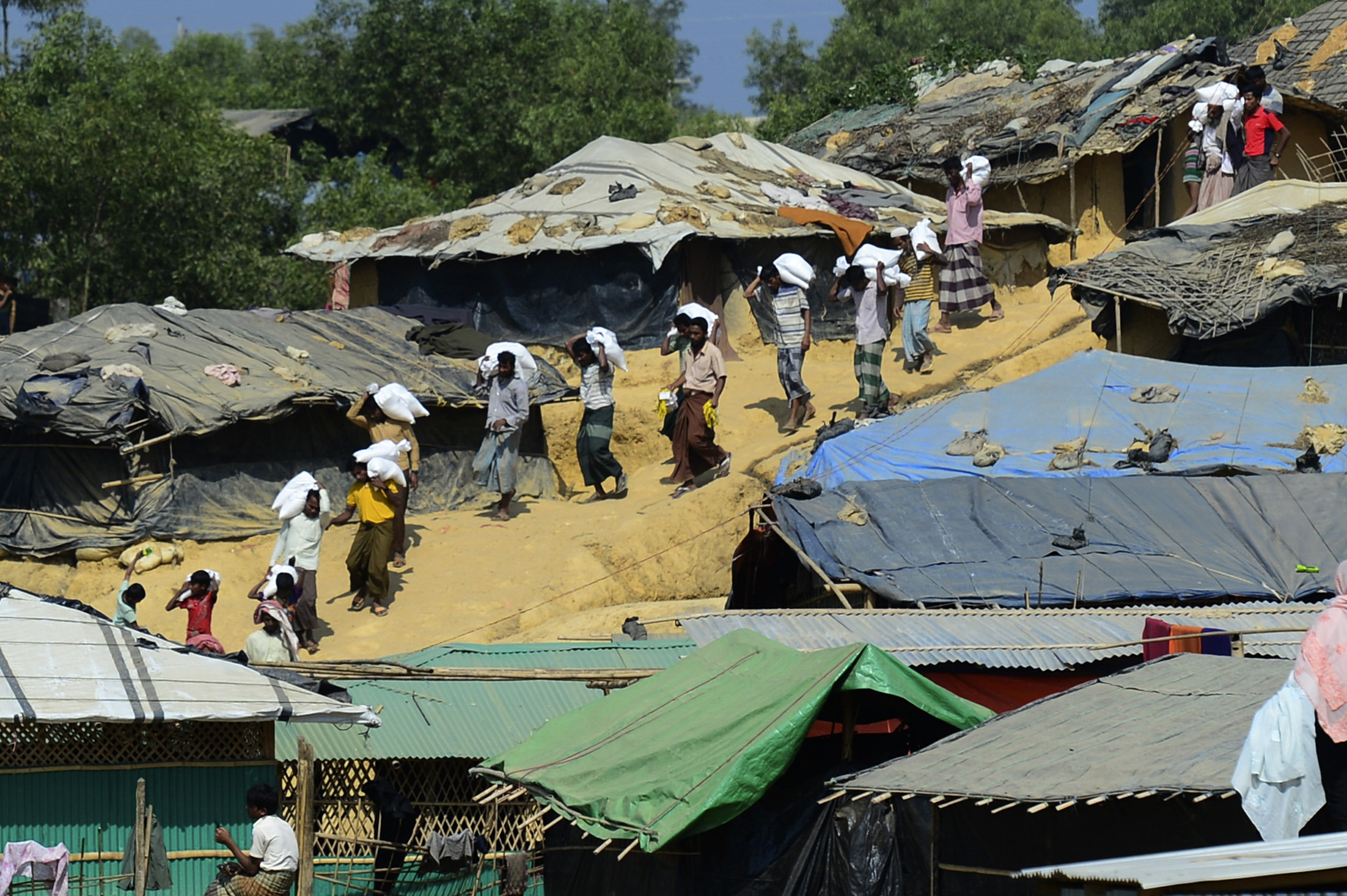 AP Confirms Five Unreported Mass Graves In Myanmar - Bloomberg