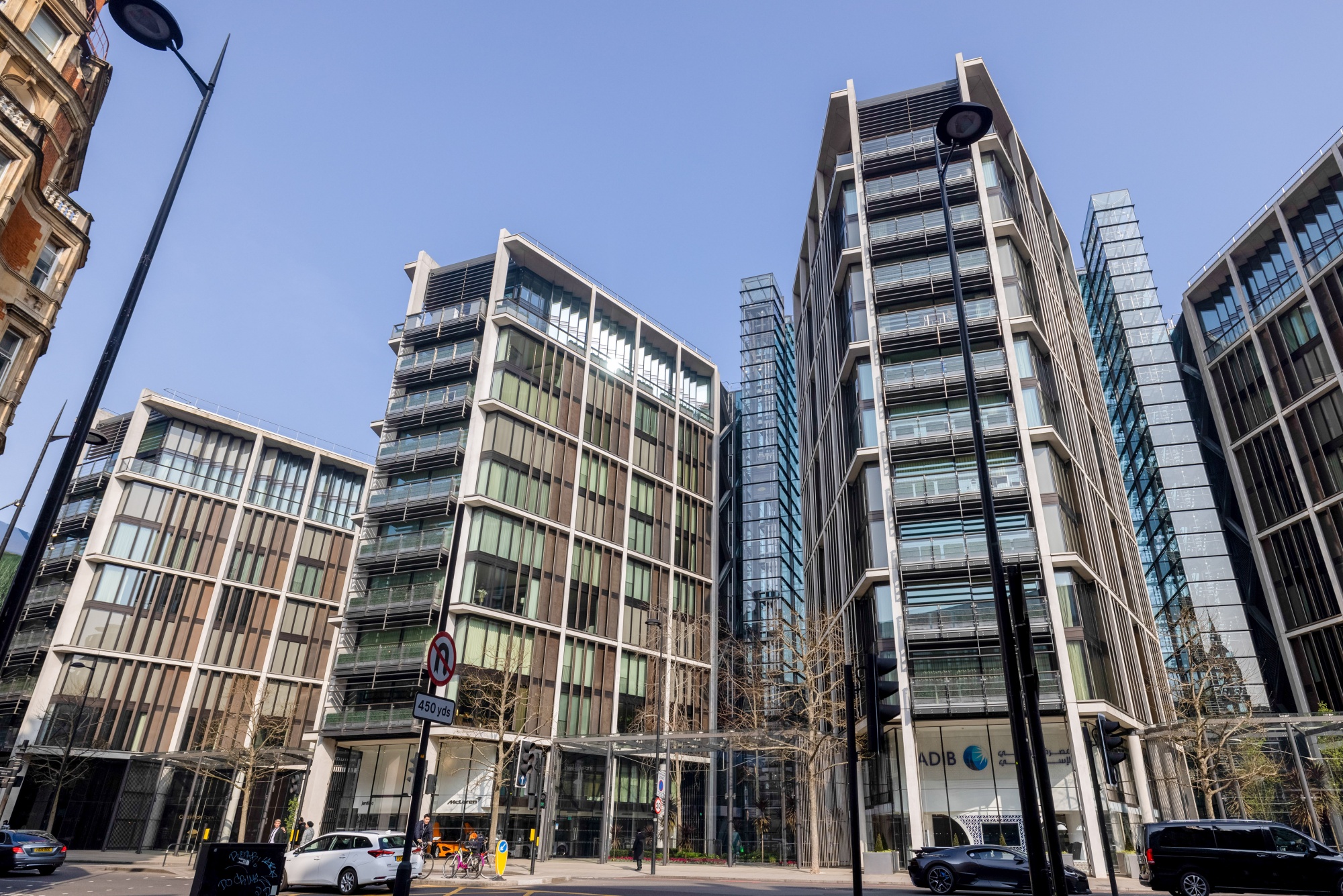 Qatari Royal Sheikh Hamad Mulls Sale of London Homes for $470 Million ...