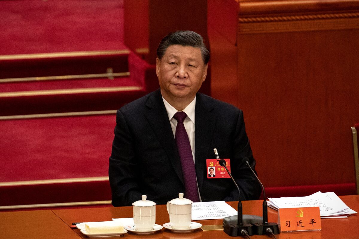 China's Xi Jinping Signals He'll Press On With Fight Against Corruption - Bloomberg