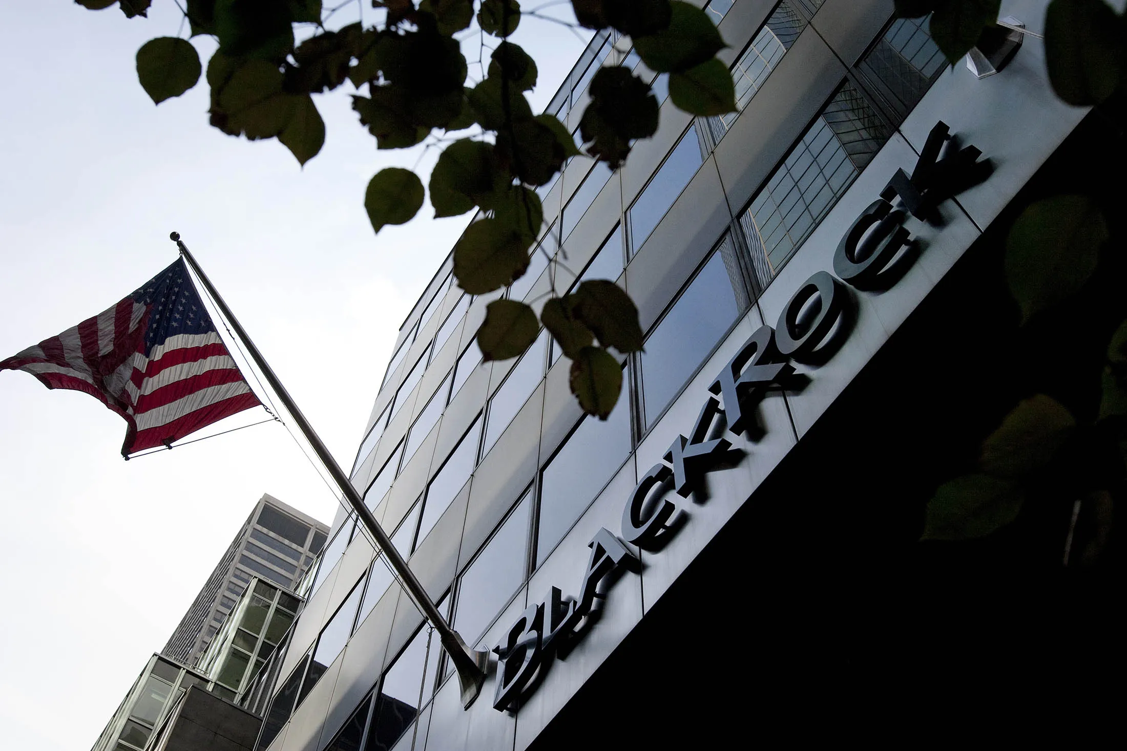 BlackRock Inc. signage is displayed at 55 E. 52nd St.
