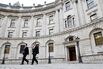 A Global Bond Rally With Grim Tidings