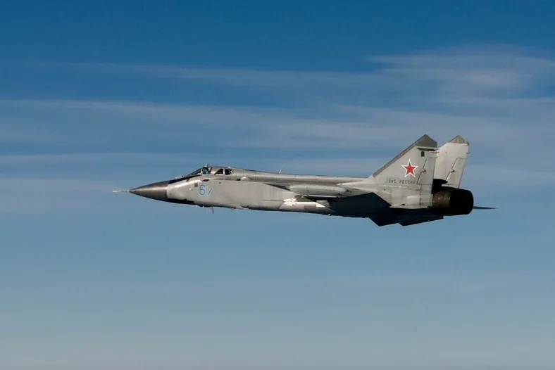 Why Russia's Airspace Violations Are Pressuring NATO to Respond - Bloomberg