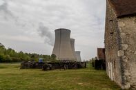 Electricite de France SA's Dampierre Nuclear Power Station Ahead of Earnings