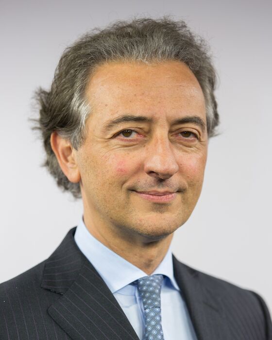UBS Names Karofsky Head of Investment Bank as Novelli Leaves