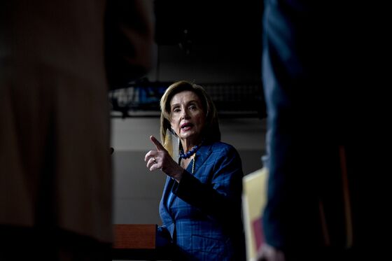 Pelosi Faces Revolt From Moderates That Risks Budget Plan