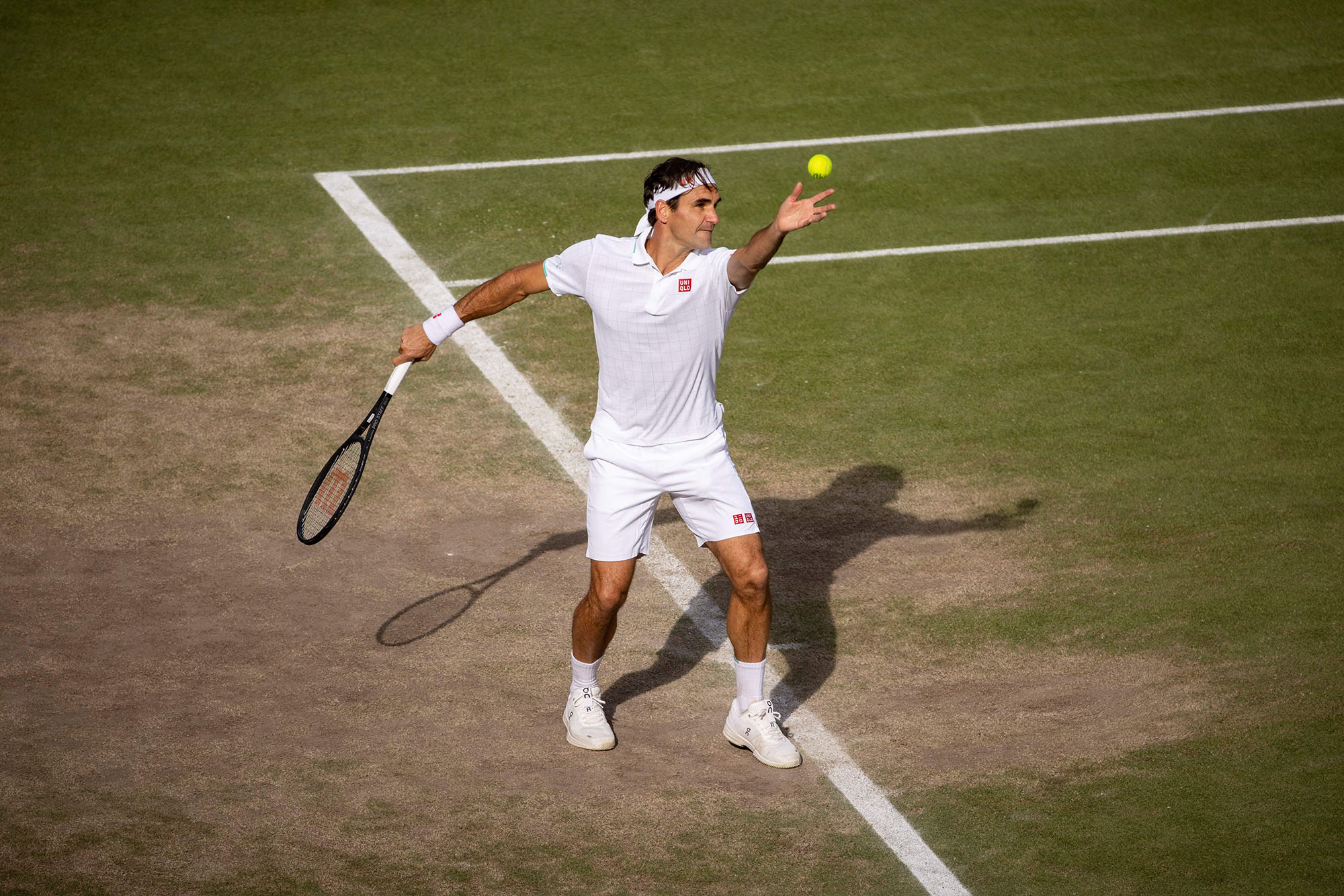 Roger Federer-Backed Swiss Shoemaker On Plans IPO in New York - Bloomberg