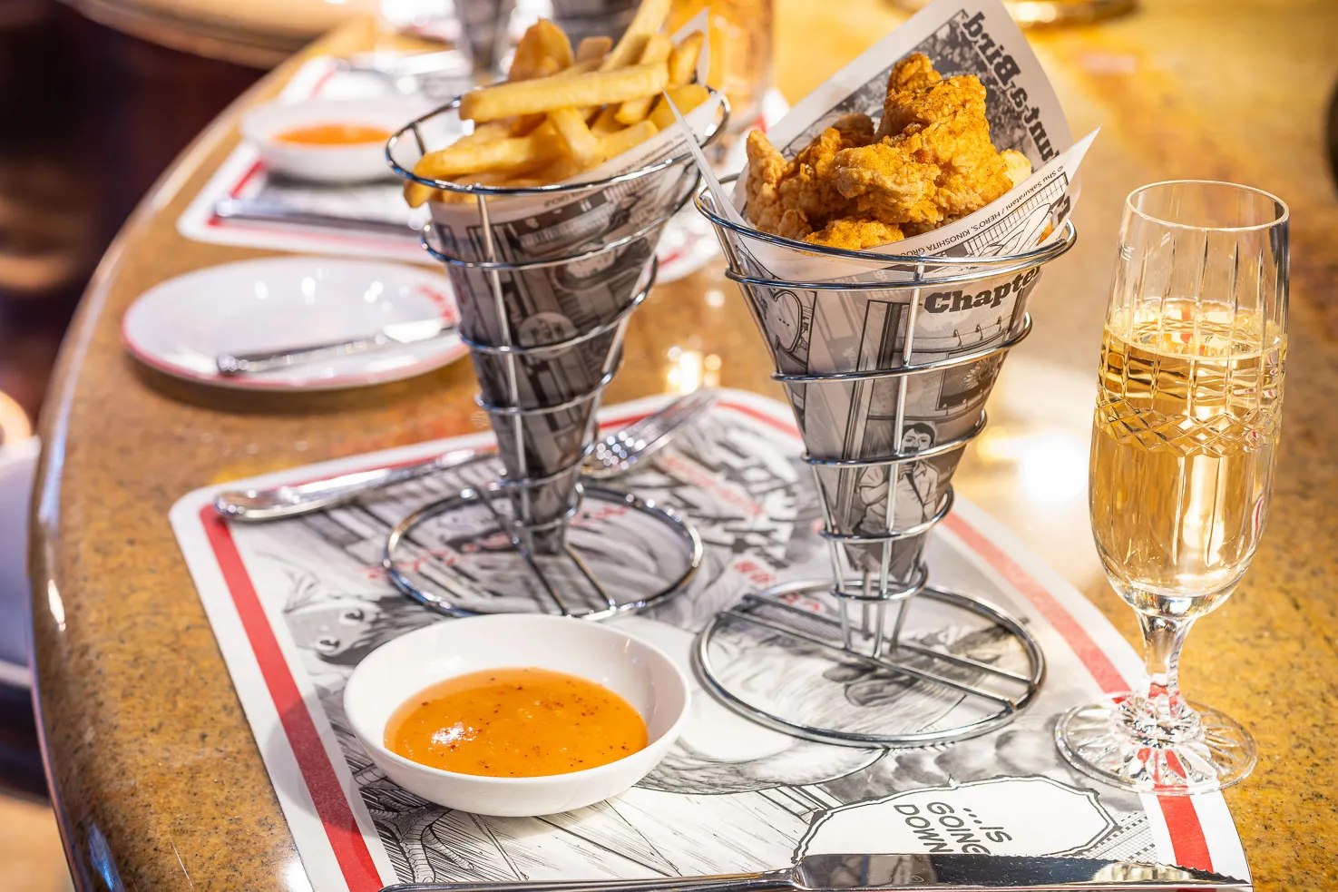 Bebe Bob’s new fried chicken nuggets with a now ubiquitous Champagne pairing.