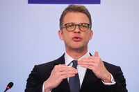 Deutsche Bank AG's Slump Deepens