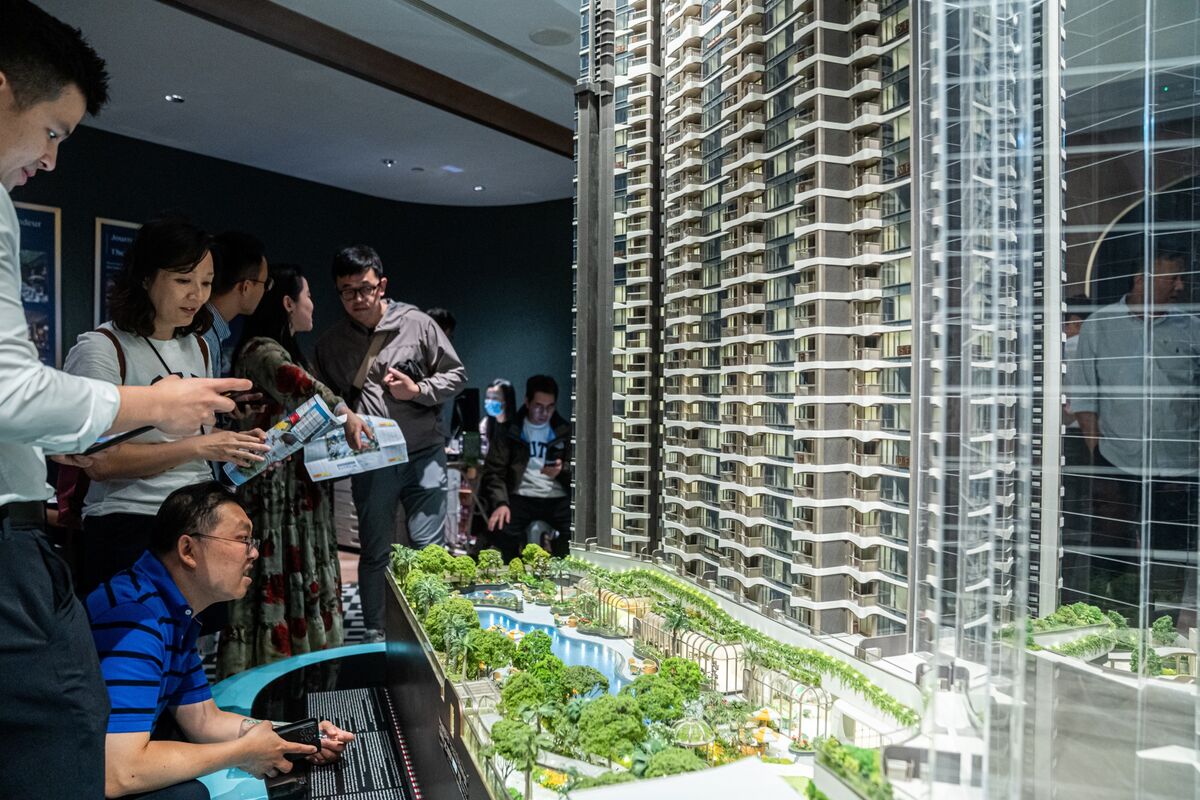 🟪"Successo Immediato: New World Development Co. Vende 138 Appartamenti in poche Ore con Prezzi Ribassati a Hong Kong"