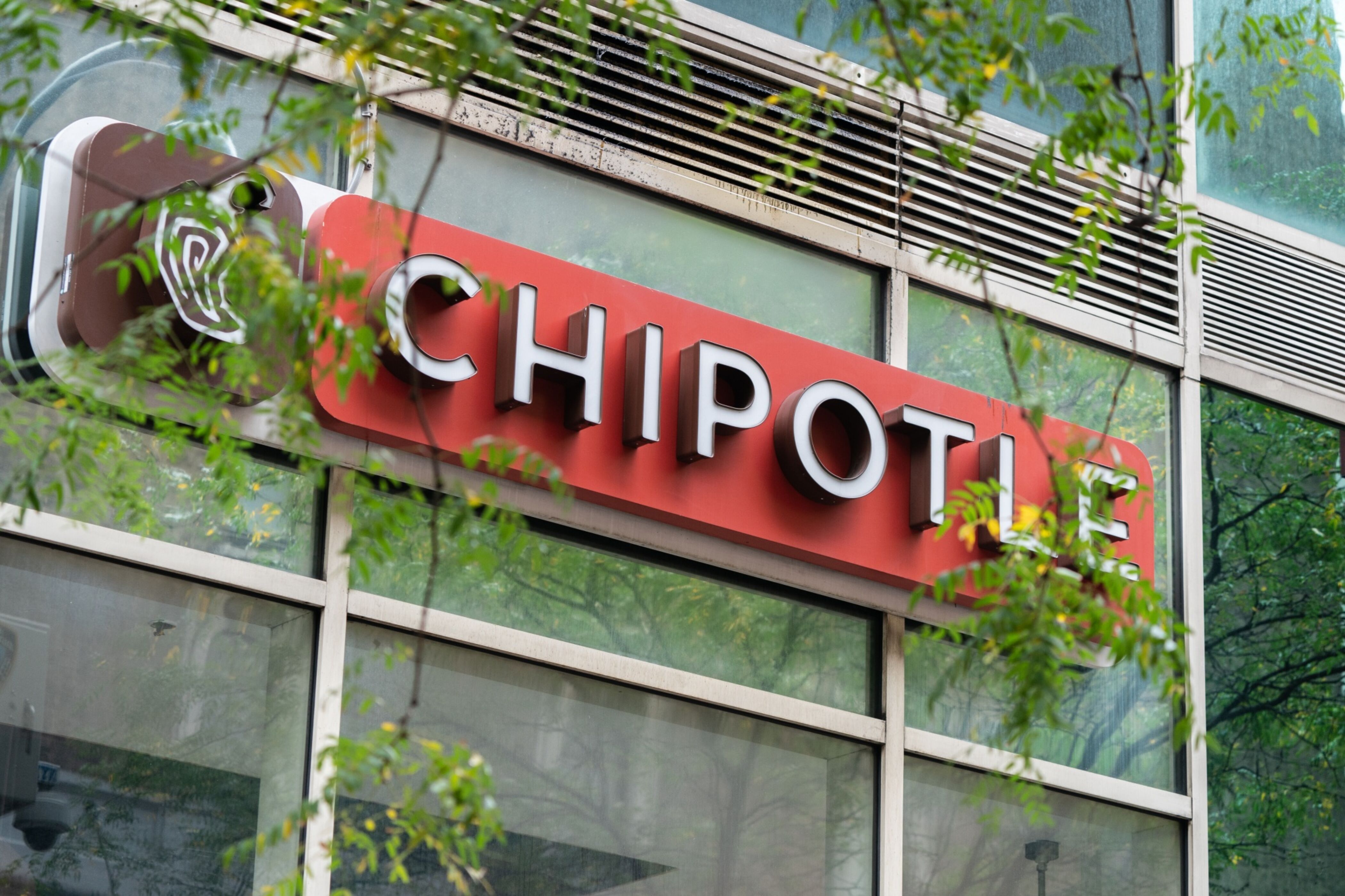 Watch Chipotle CEO on Future of FastCasual Dining Bloomberg