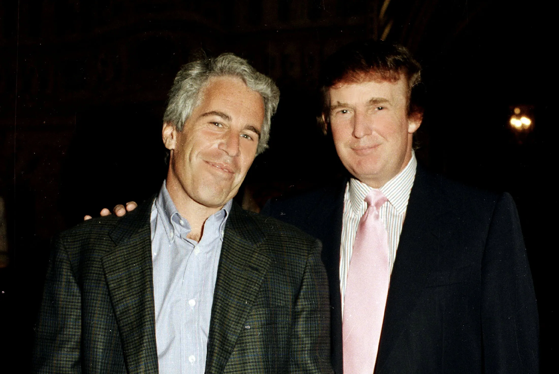 Trump-Epstein Ties Back in Spotlight as Fight in Congress Looms - Bloomberg
