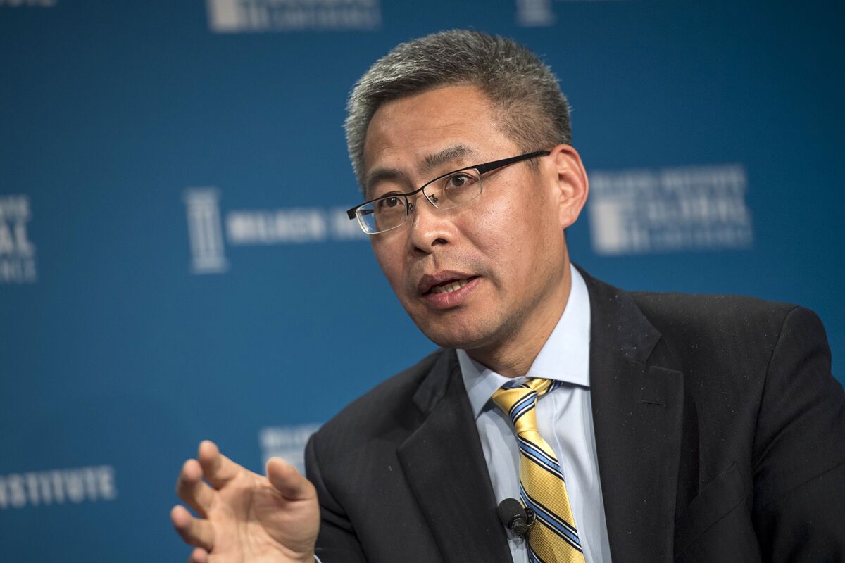 🟪"Rivitalizzazione dei Mercati di Hong Kong: Le Novità Annunciate dal Responsabile Finanziario Cinese"