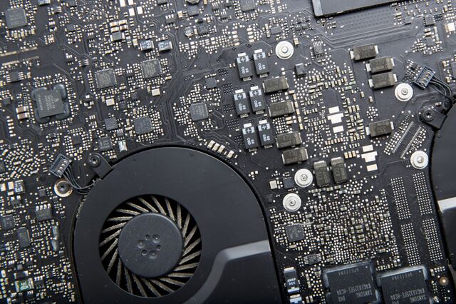 Bloomberg business news