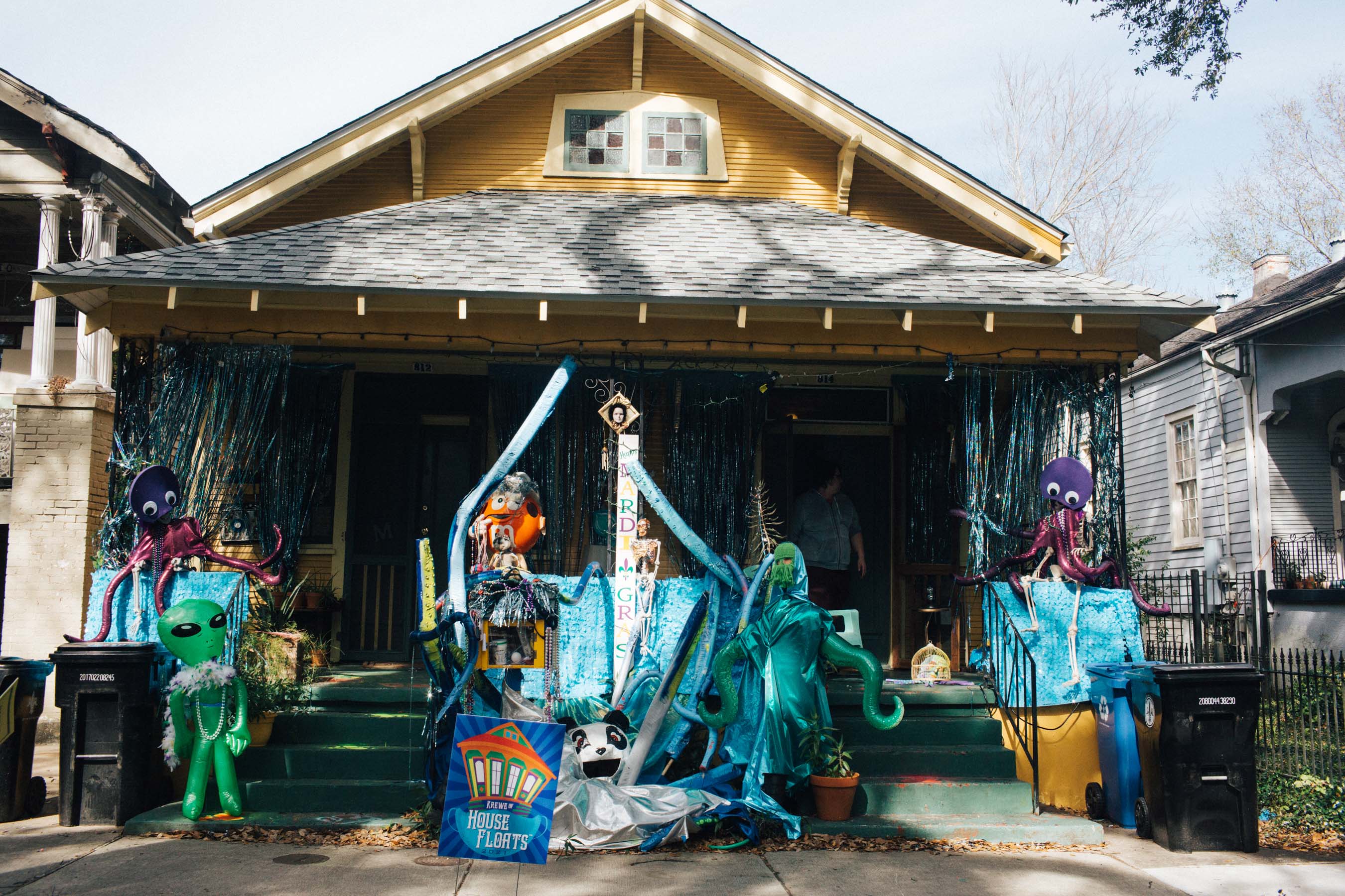 New Orleans Invents Glorious New Tradition with Yardi Gras House Floats