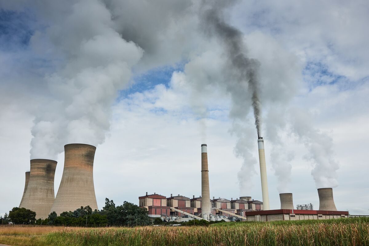 African Lender Has Plan to Raise $40 Billion to Cut South Africa's Coal ...