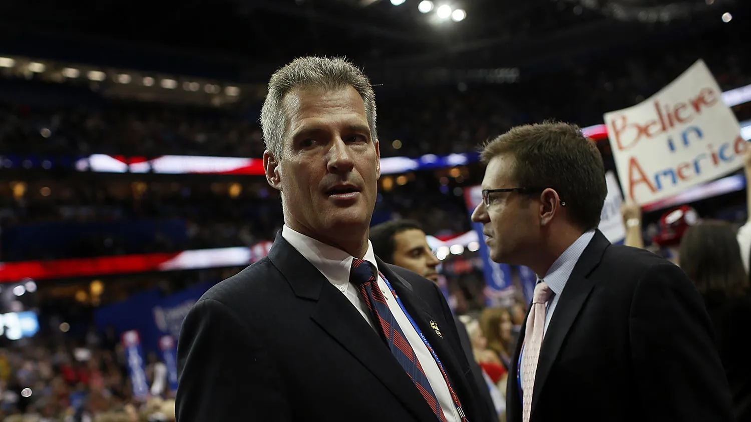 U.S. Senator Scott Brown, a Republican from Massachusetts, left, attends the Republican National Convention (RNC) in Tampa, Florida, U.S., on Thursday, Aug. 30, 2012.
