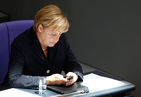 Merkel’s cabinet of ministers backed a bill to remove legal quirks that hold providers of Wi-Fi hotspots liable users actions.