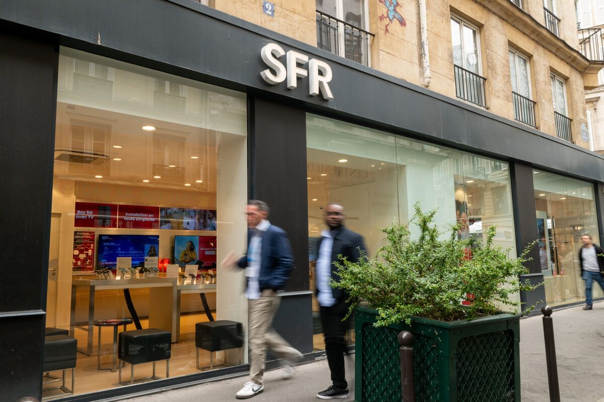 Billionaire Drahi Strikes €20 Billion Deal to Sell France’s SFR