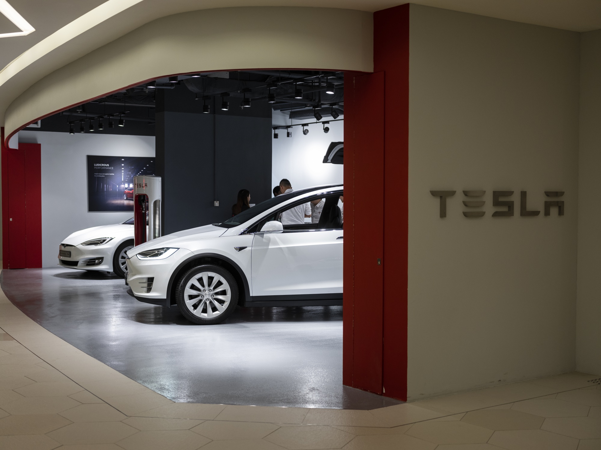 Tesla Mania Means Over Half Of Norway Car S Are Now Electric Tesla Mania Means Over Half Of Norway Car S Are Now Electric Bloomberg