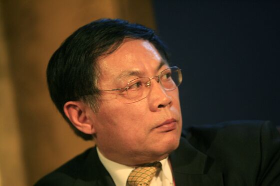 China Jails Outspoken Tycoon Ren Zhiqiang for 18 Years