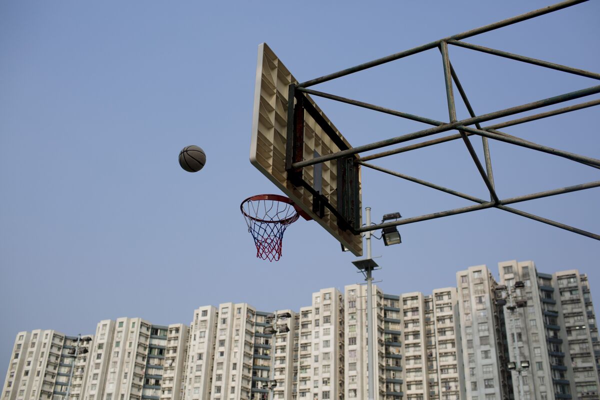 Hong Kong Weighs Legalizing Basketball Betting