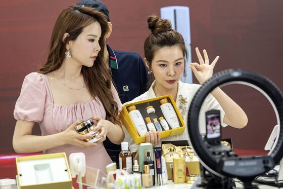 ‘Golden Age’ for China Brands Bolstered by Tech Crackdown