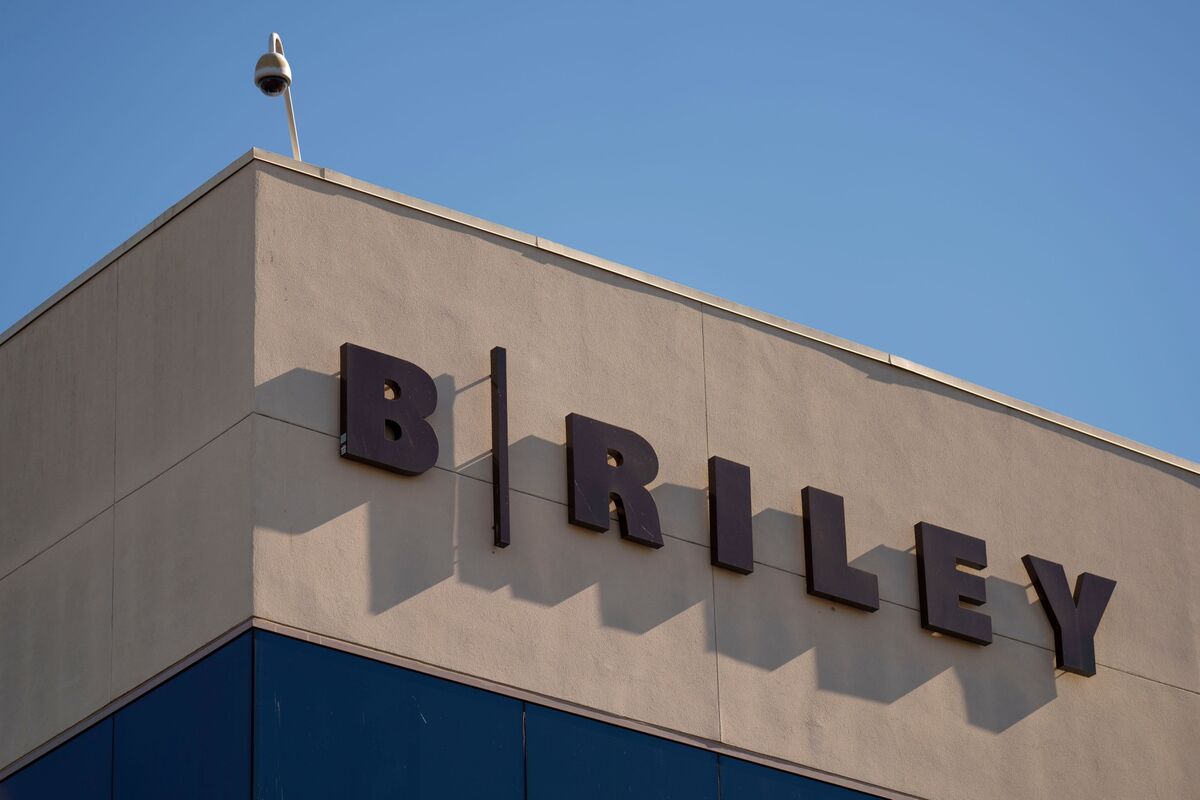 B. Riley Files Overdue Report in Step Toward Staying Listed