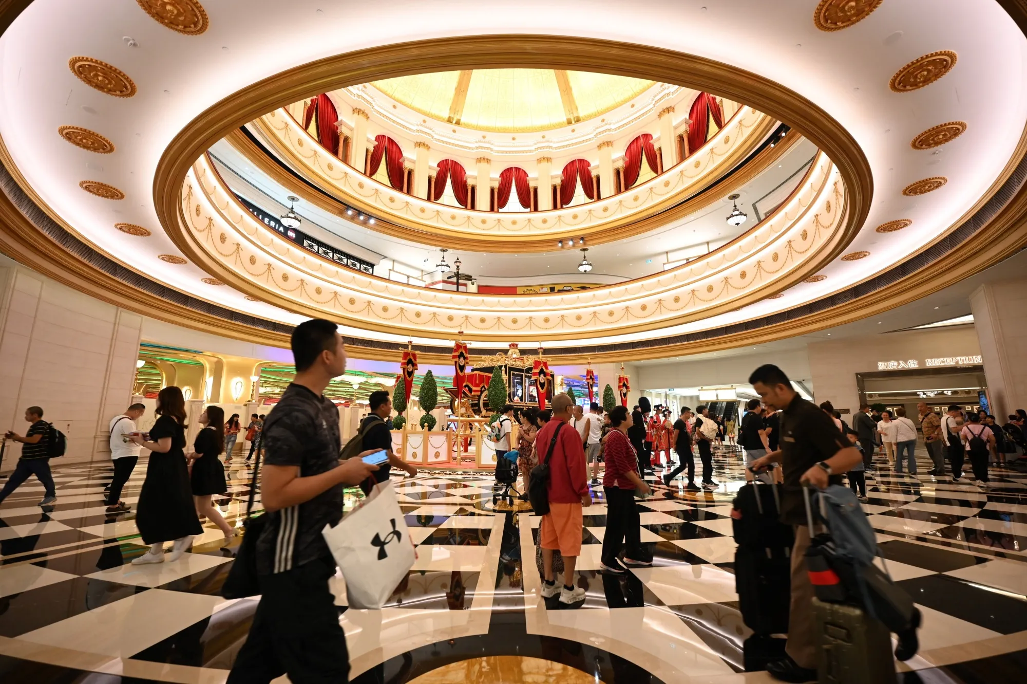 Tourist arrivals over the eight-day break that ended Friday reached more than 932,000, taking the daily average to about 84% of 2019’s in the same period.