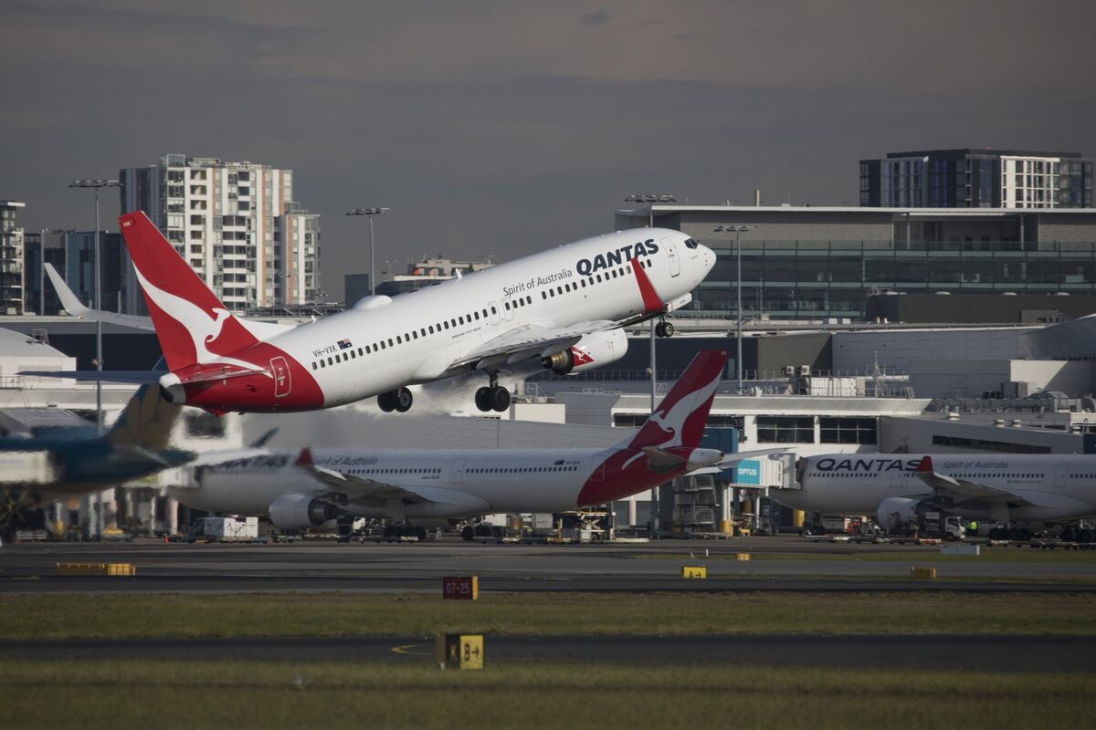 Qantas Rebuts Claims of Bogus Ticket Sales on Ghost Flights