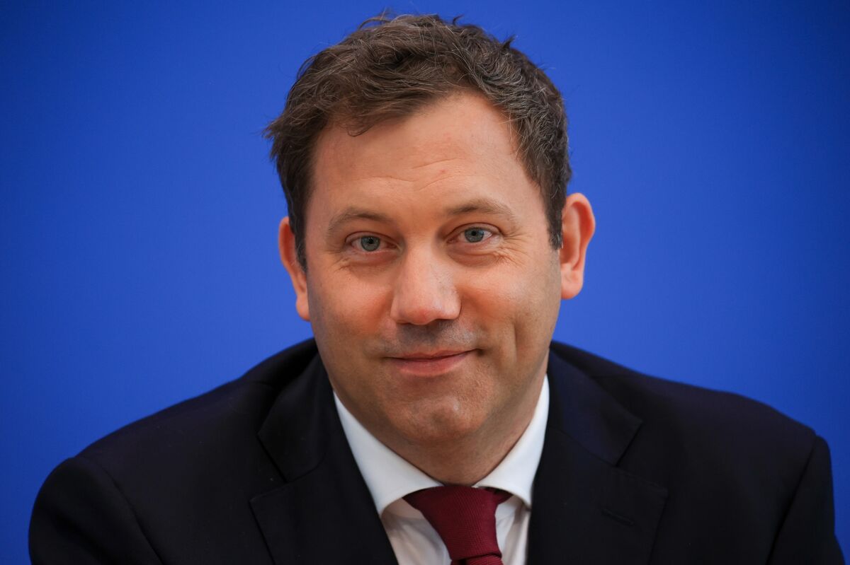 ⚫️ BLOOMBERG: Klingbeil: Promuovere un commercio globale aperto in un contesto di tensioni tra Stati Uniti, Cina ed Europa