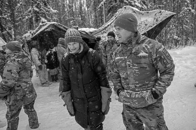 Maj. Gen. Joseph Cogbill, 11th Airborne Division commander, right, speaks with Alaska Senator Lisa Murkowski during a visit to the Joint Pacific Multinational Readiness Exercise (JPMRC).