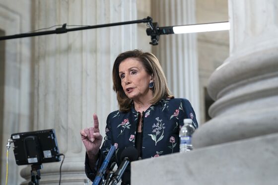 Pelosi Open to Aid for Airlines But Resists Stimulus-Checks Bill