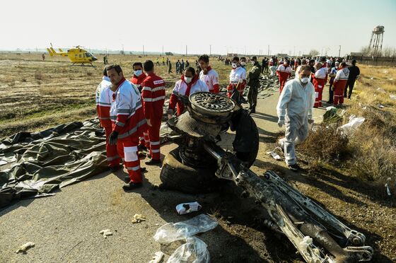 Iran Jet Crash Leaves Mystery With Probe Curbed by Tensions