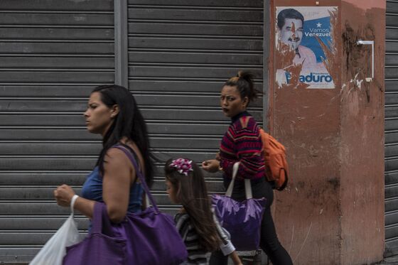 Currency Devaluation Layers on More Chaos in Caracas