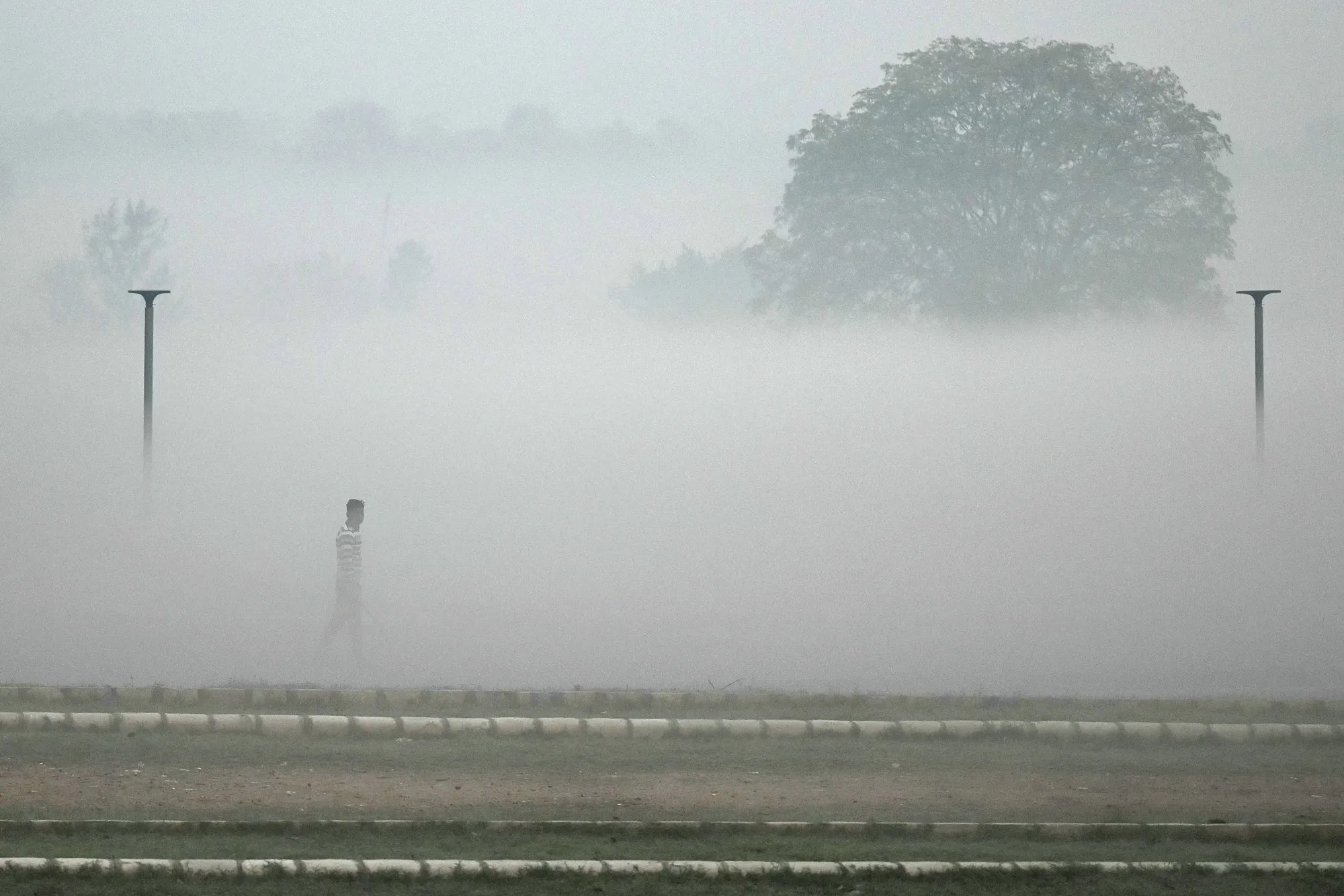 Smoggy conditions in New Delhi on Nov. 13.