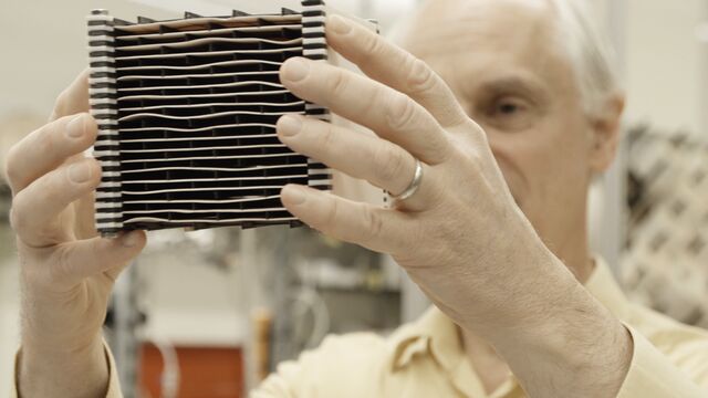 Bloomberg business news