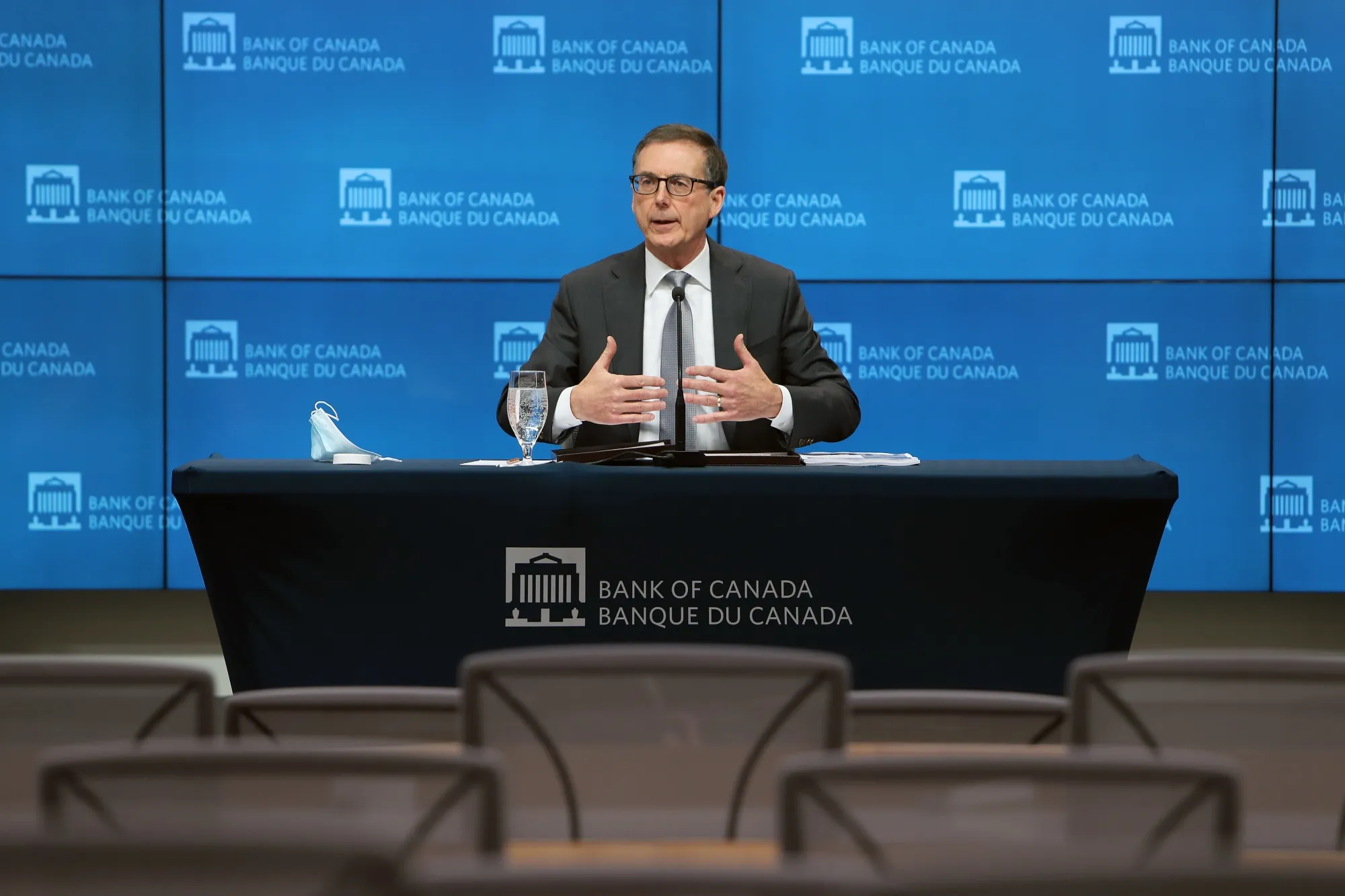 Tiff Macklem speaks during a Bank of Canada news conference on Dec. 15, 2021.