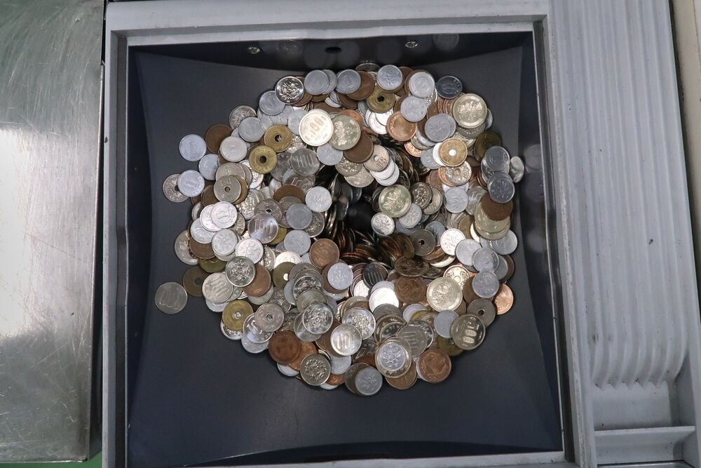 人知れず花咲く「現金ビジネス」－警備輸送会社が今日も全国を