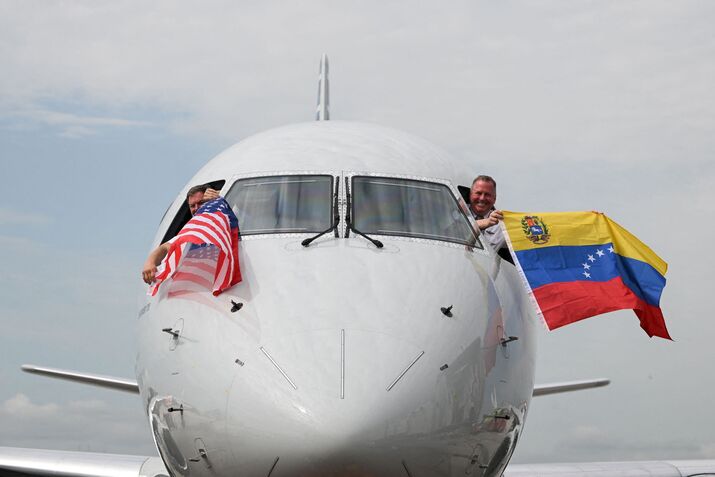TOPSHOT-US-VENEZUELA-TRANSPORTATION-AVIATION