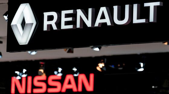 Renault Reports Record $8 Billion Loss