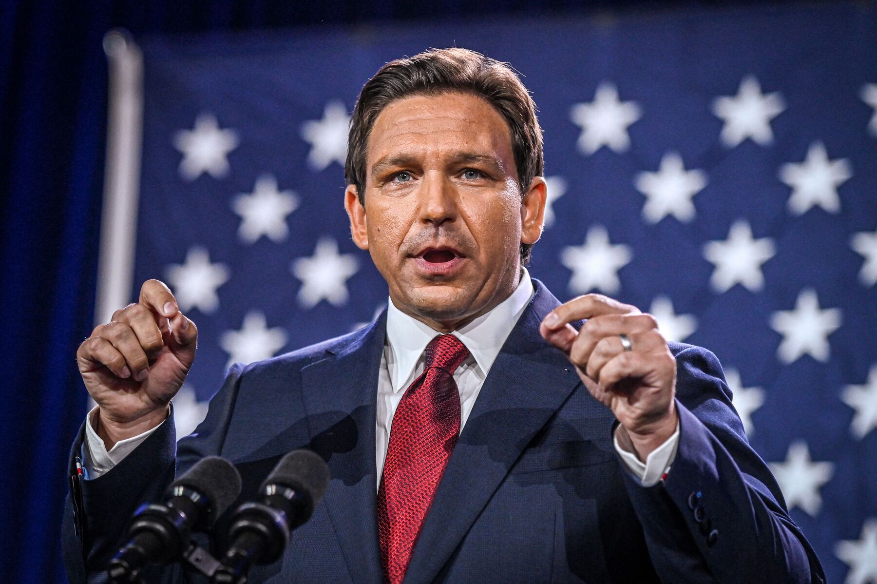 Ron DeSantis Wins Thomas Massie’s 2024 Endorsement After Trump Charged ...