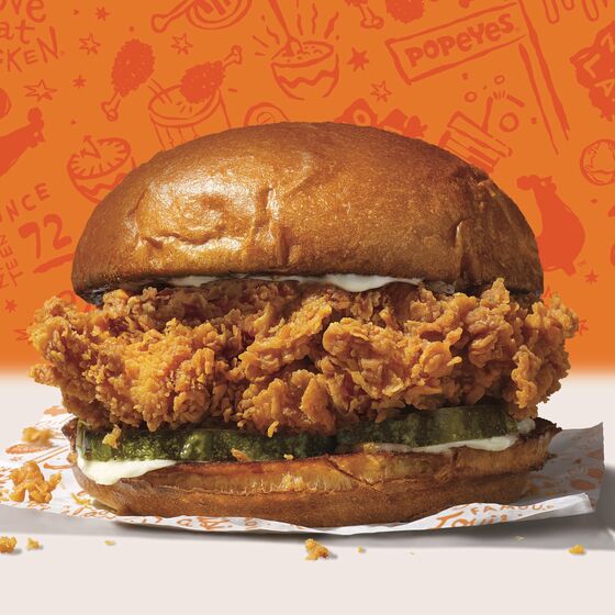 Return of Popeyes Chicken Sandwich Prompts Sellouts, Fatal Fight